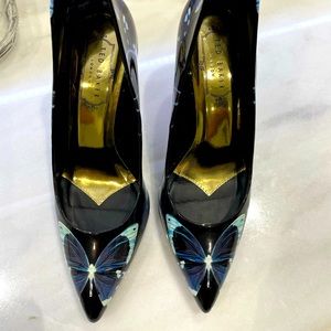 Ted Baker Black and Blue Heels Size 6